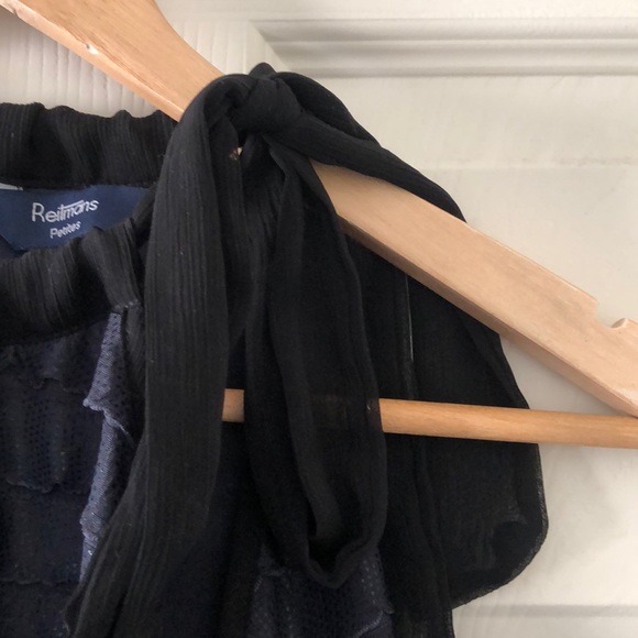 Reitmans Black Halter Top with Bow - Picture 3 of 4